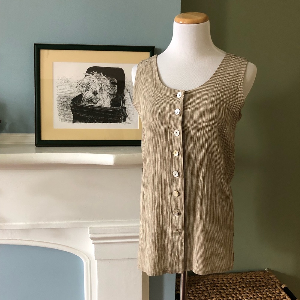 ISDA & Co Sleeveless Top with Shell Buttons